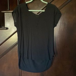 NWOT aj - Andrea Jovine Hi-Lo Black Woman Top Size Medium